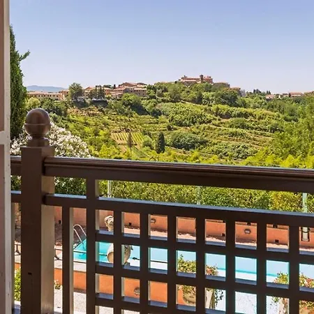 Villa Sleeps 14 Pool Wifi
